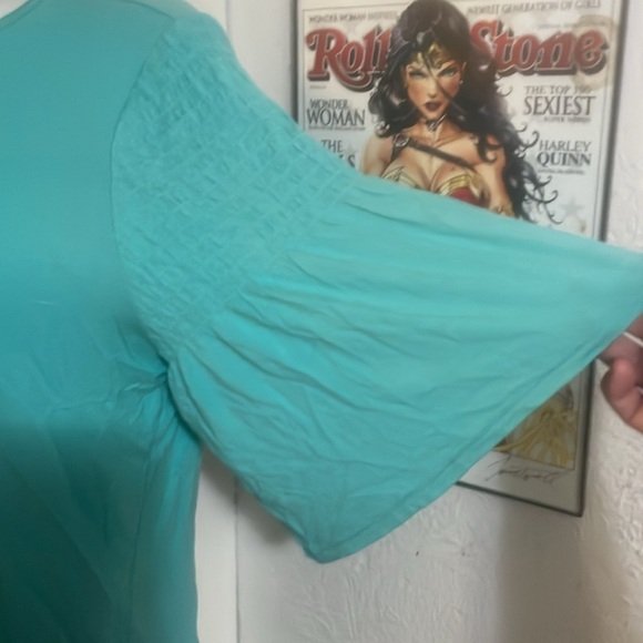 Wrangler Women's 3/4 Sleeves Smocked Shoulder Knit Top XL - Picture 2 of 5